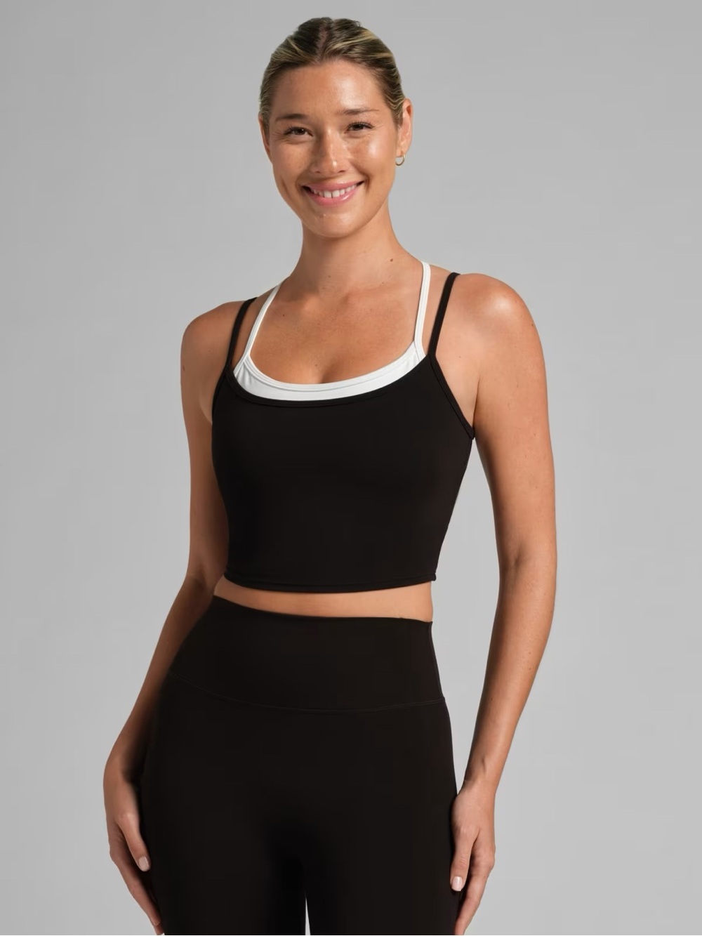 Comfrt women's sports bra size medium